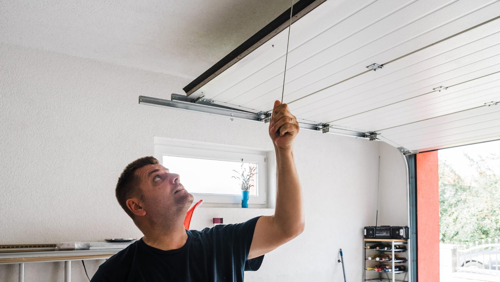 Vertical Garage Door Tracks and How Do They Work?